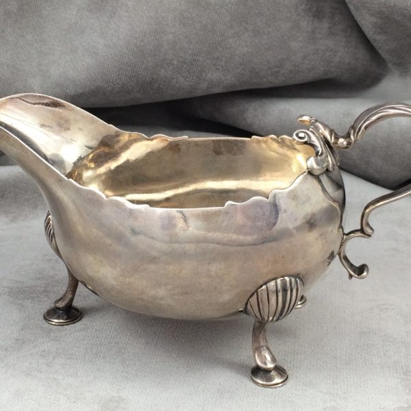 antique-silver-sauceboat-by-joseph-richardson-sr